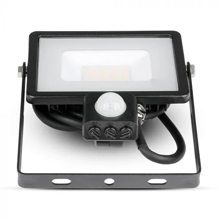 LED Breedstraler met Bewegingssensor, 20W, 6400K Wit, 1600lm, IP65, Zwart